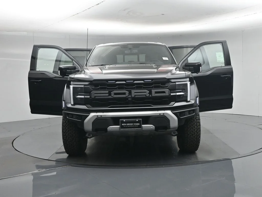 New 2026 Agate Black Metallic Ford Raptor image 33