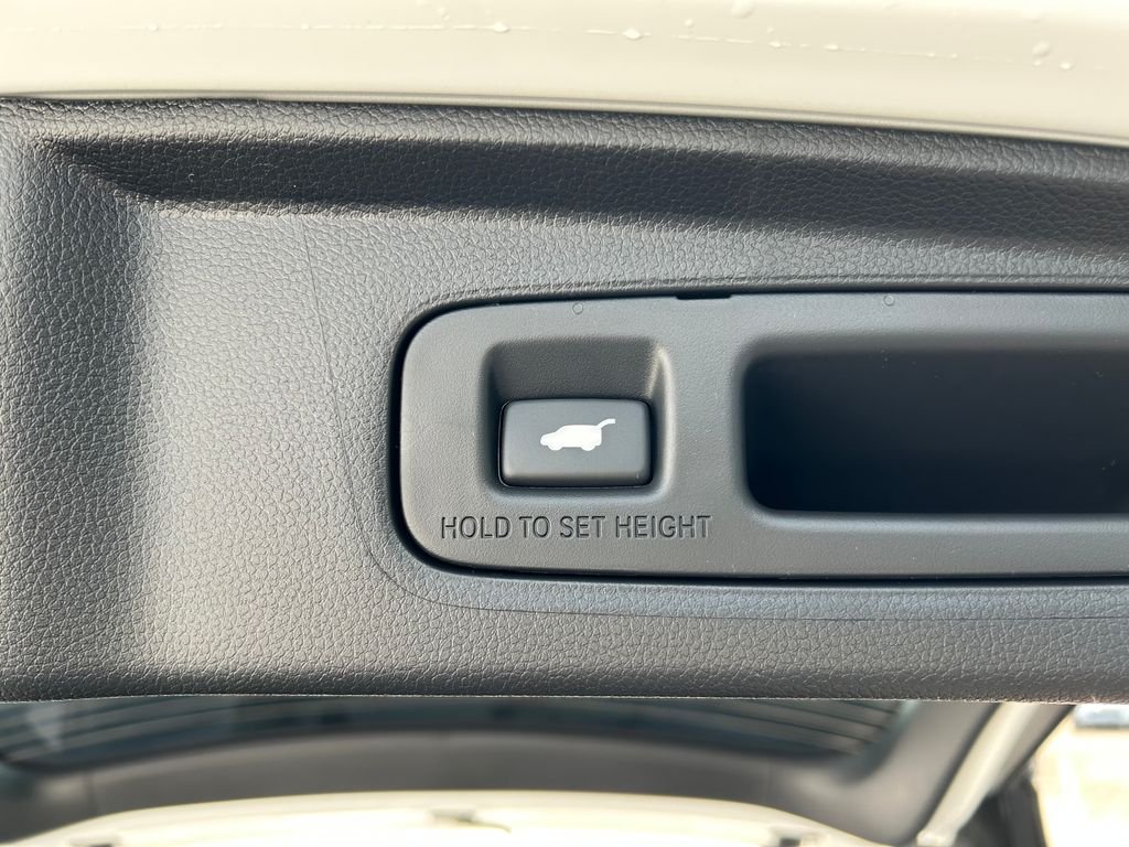 New 2026 Platinum White Pearl Honda Sport-L image 22