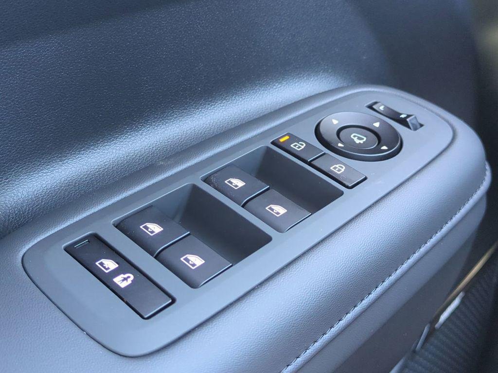 New 2026 Gray Hyundai Calligraphy FWD image 33