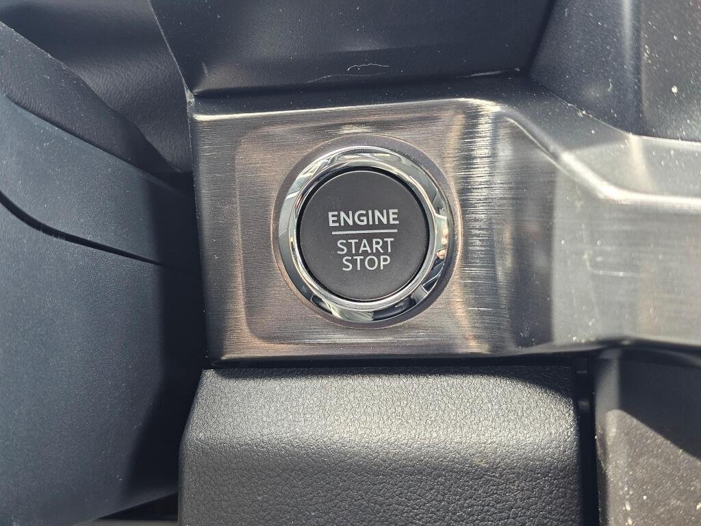 New 2026 Agate Black Metallic Ford F-350® Lariat® image 35