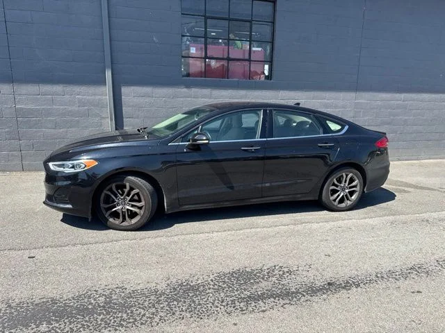 Used 2020 Ford Fusion SEL with VIN 3FA6P0CD1LR117925 for sale in Middlesboro, KY