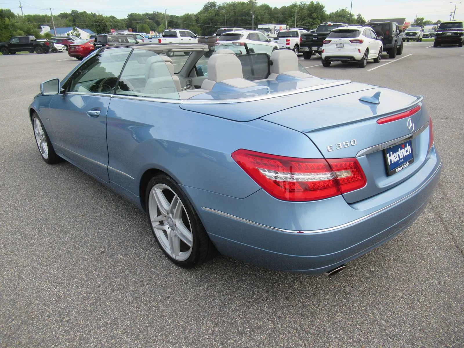 Certified Used 2012 Quartz Blue Metallic Mercedes-Benz E 350 image 7