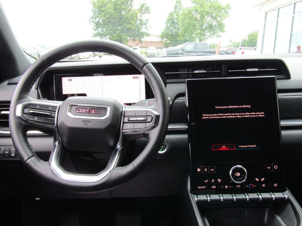 Used 2025 White GMC Elevation image 5