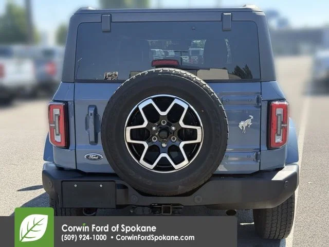 Used 2024 Azure Gray Metallic Ford Outer Banks image 18