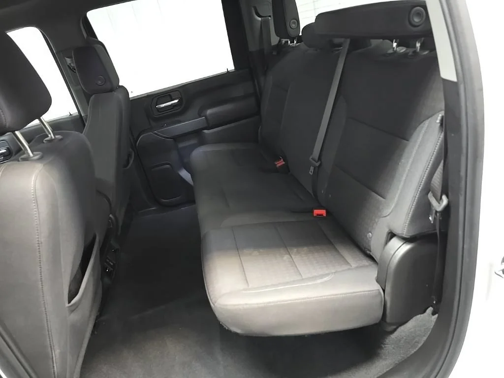 Used 2024 Summit White Chevrolet Custom image 31