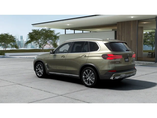 New 2026 Manhattan Green Metallic BMW xDrive50e image 2