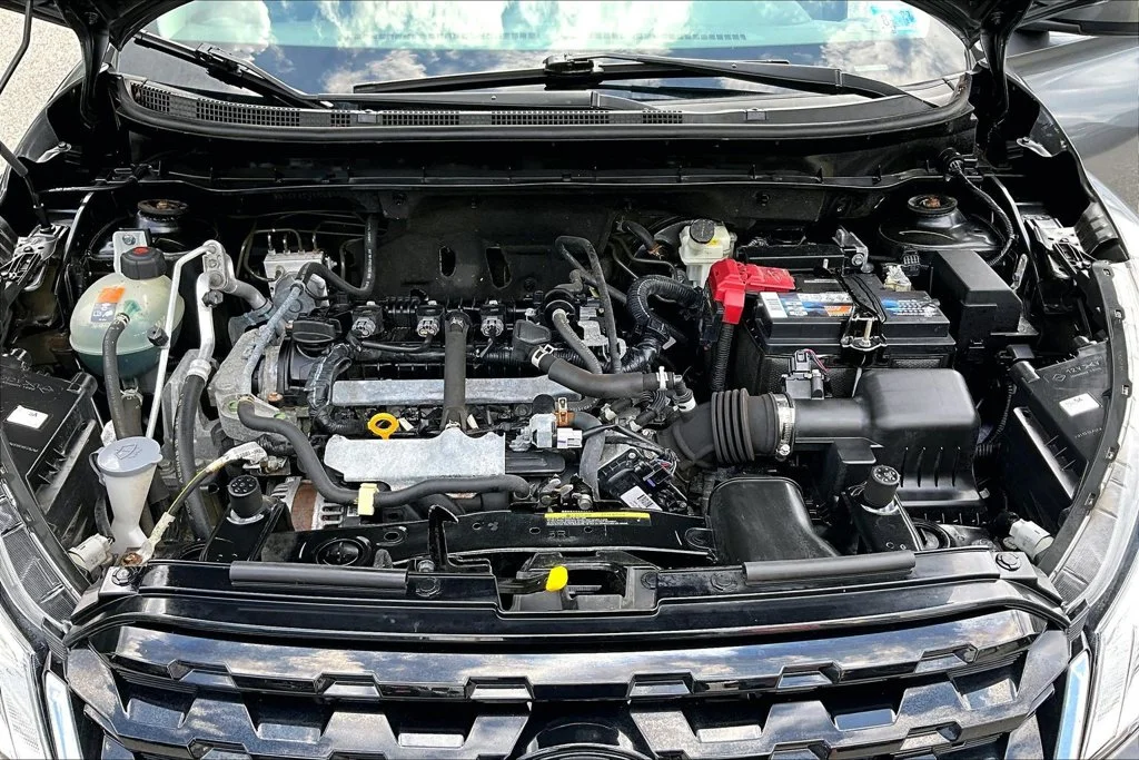 Used 2022 Gray Nissan SV image 30