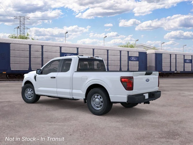 New 2026 Oxford White Ford XL image 5
