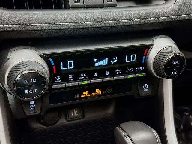 Used 2024 Gray Toyota XLE Premium image 17