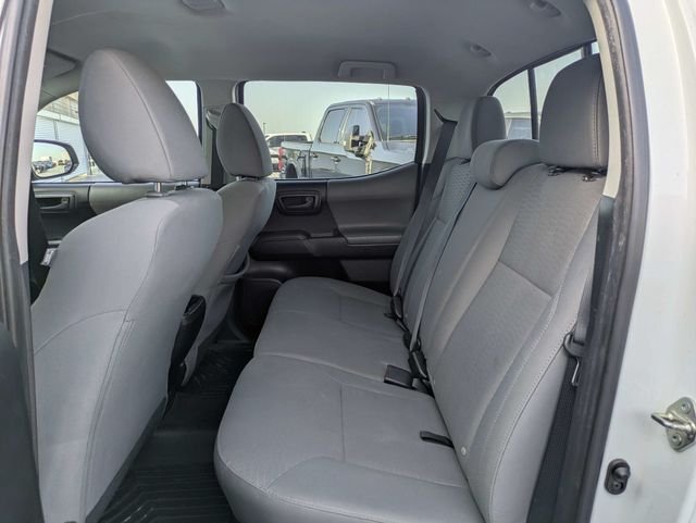 Used 2017 White Toyota SR image 13