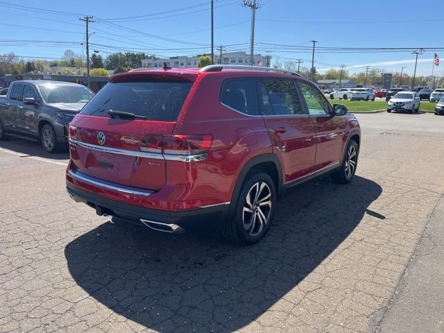 Used 2023  Volkswagen SEL image 14