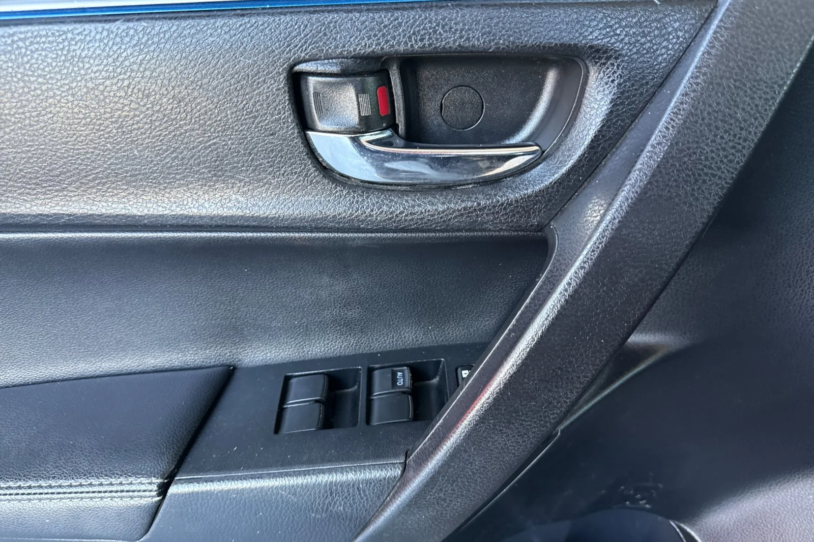 Used 2015 Black Sand Toyota S Plus image 11