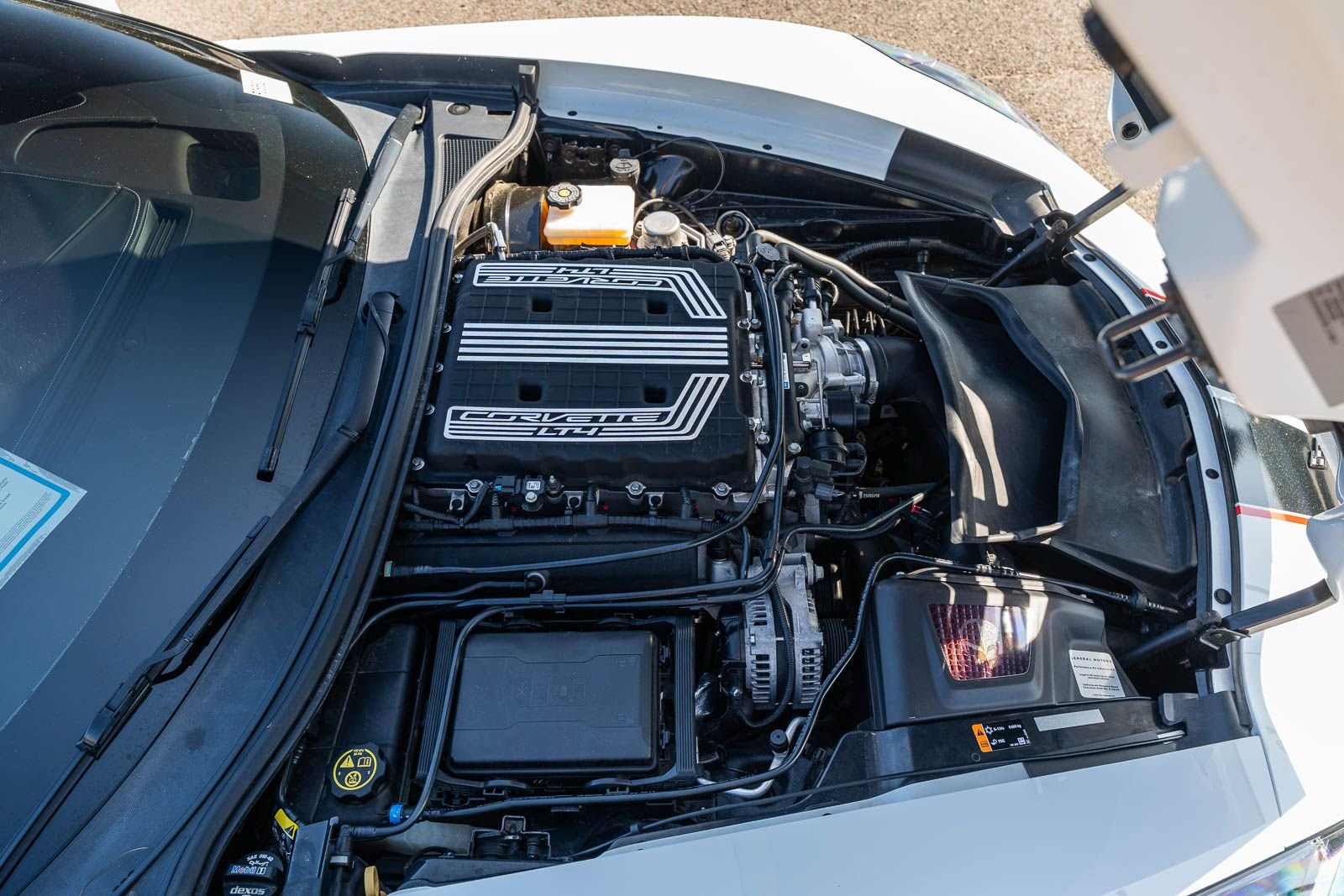 Used 2019 White Chevrolet Z06 image 38