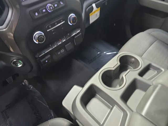 2026 Chevrolet Silverado 2500 HD Custom - Photo 23