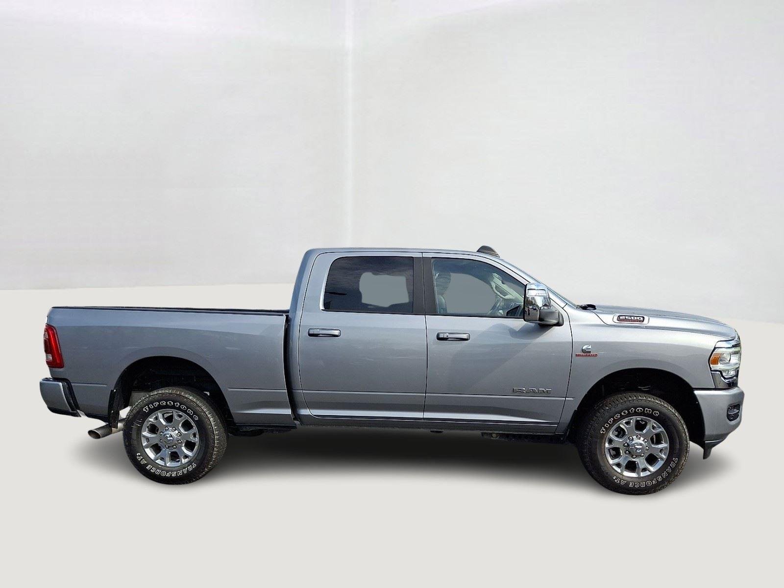 Certified Used 2024 Billet Silver Metallic Clearcoat Ram Laramie image 8