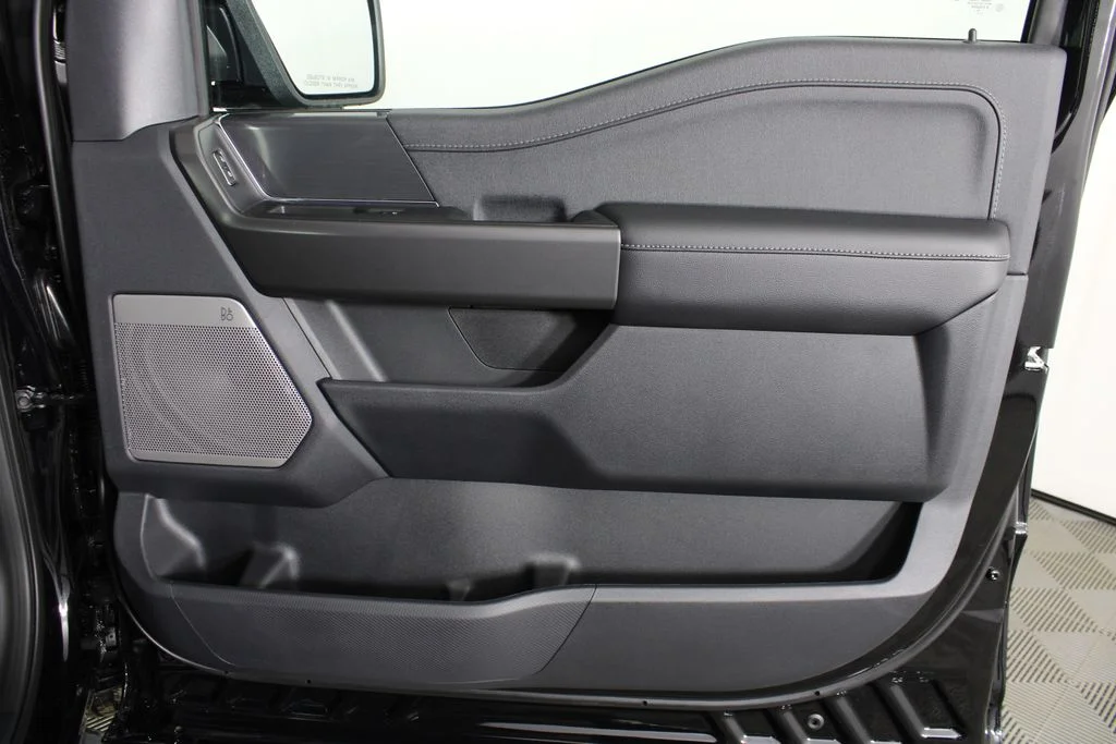 New 2026 Agate Black Metallic Ford Lariat image 8