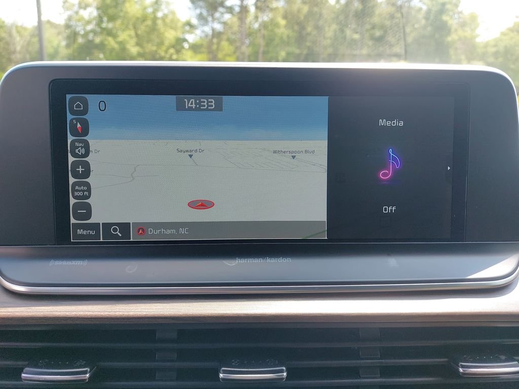 Used 2022 Gray Kia SX image 22