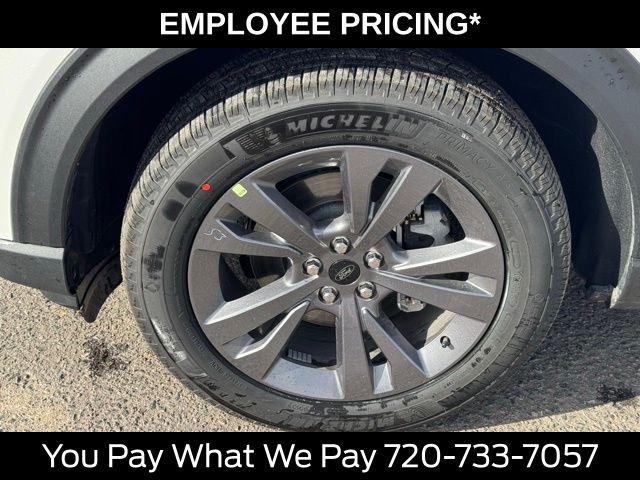 New 2026 Star White Metallic Tri-Coat Ford Active image 10