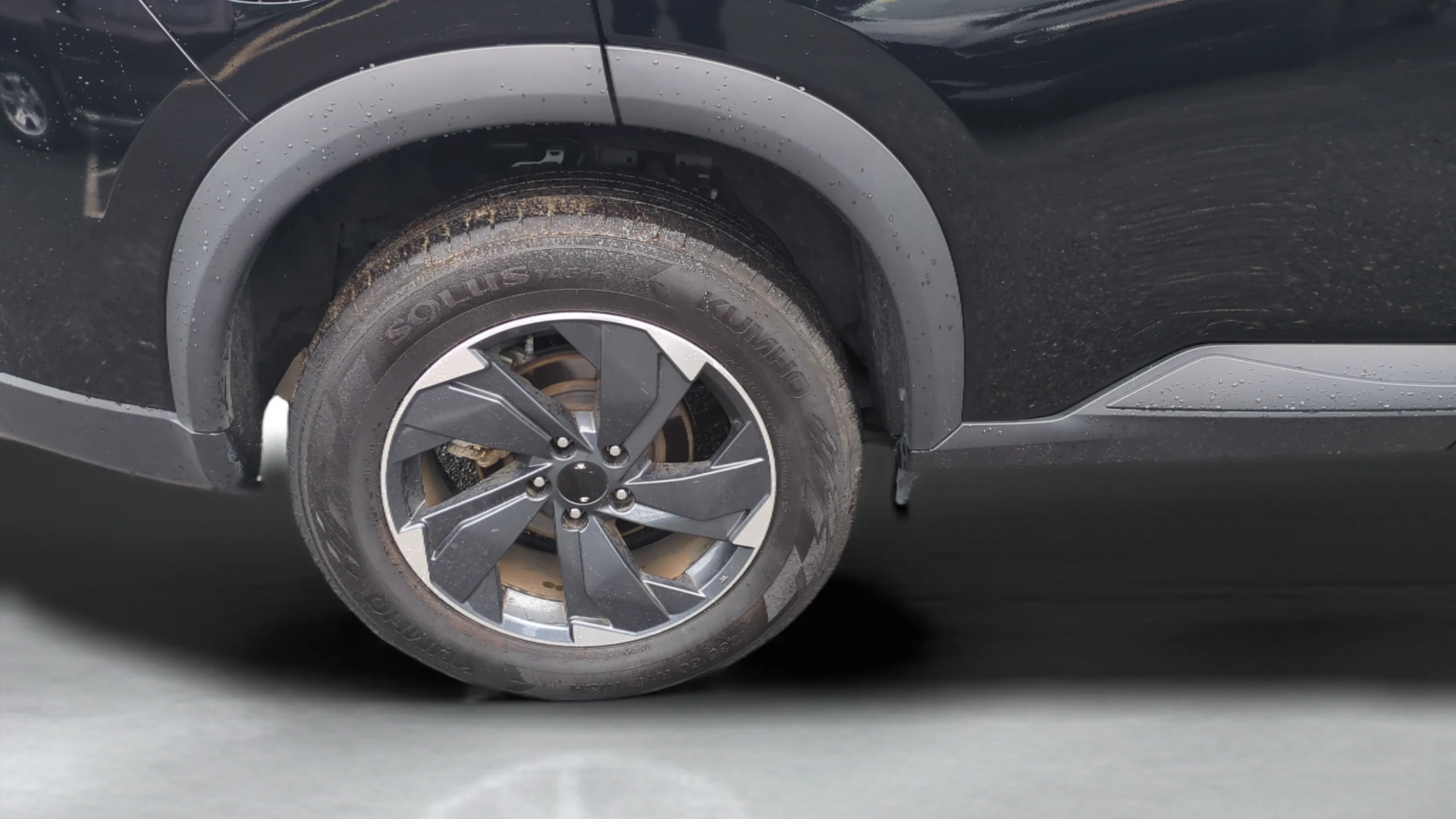 Used 2025 Super Black Nissan SV image 25
