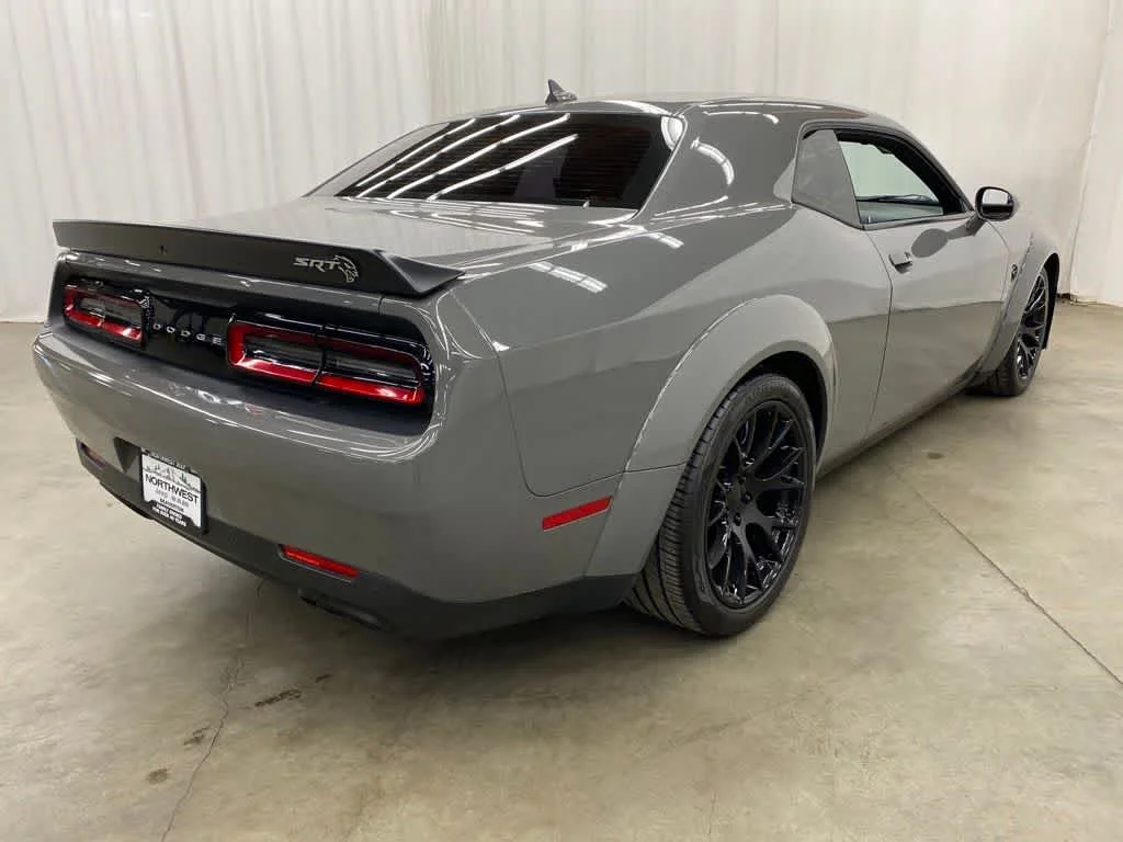 Used 2019 Destroyer Gray Clearcoat Dodge SRT Hellcat Redeye image 6