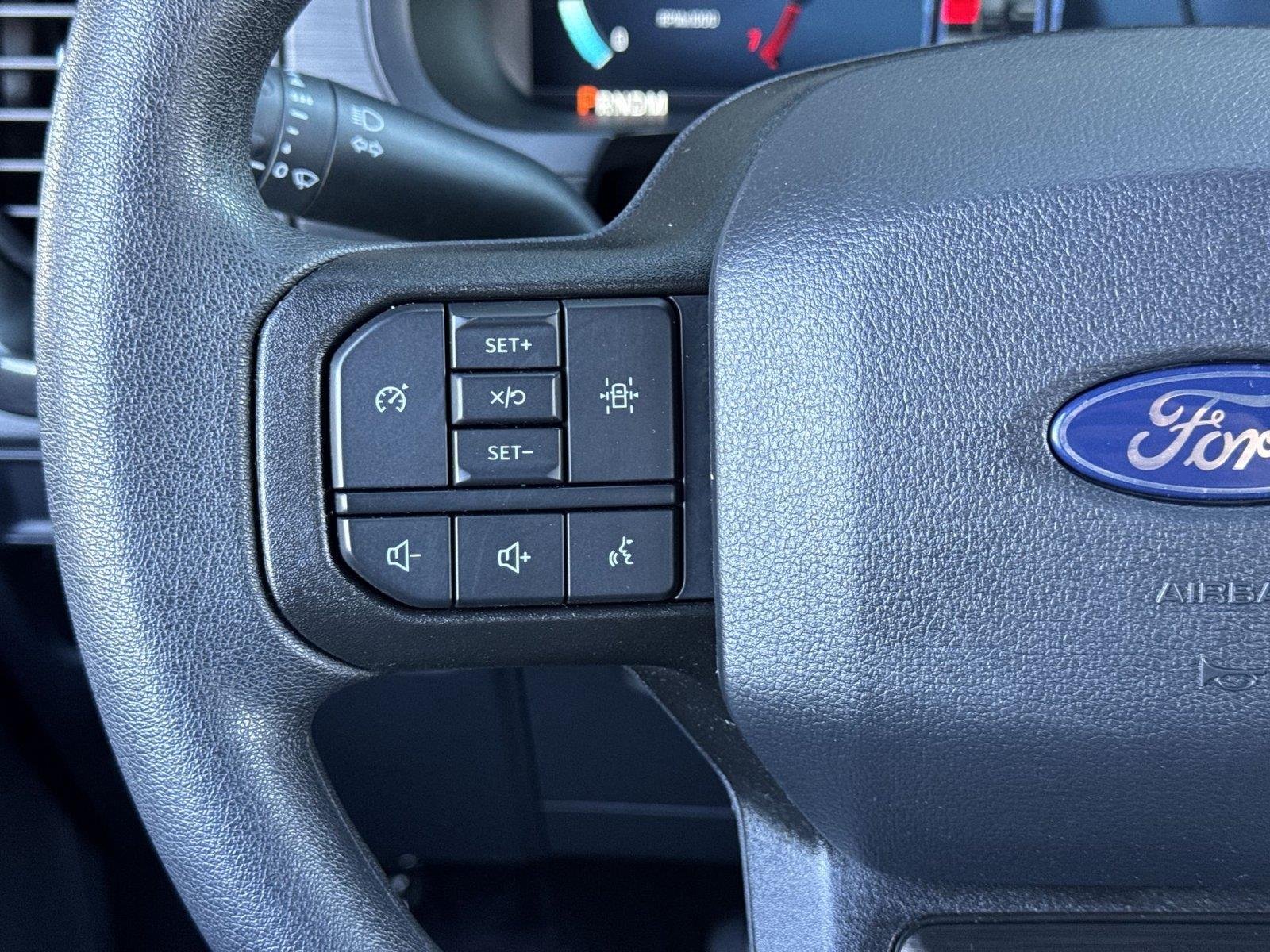2025 Ford F-150 STX - Photo 16