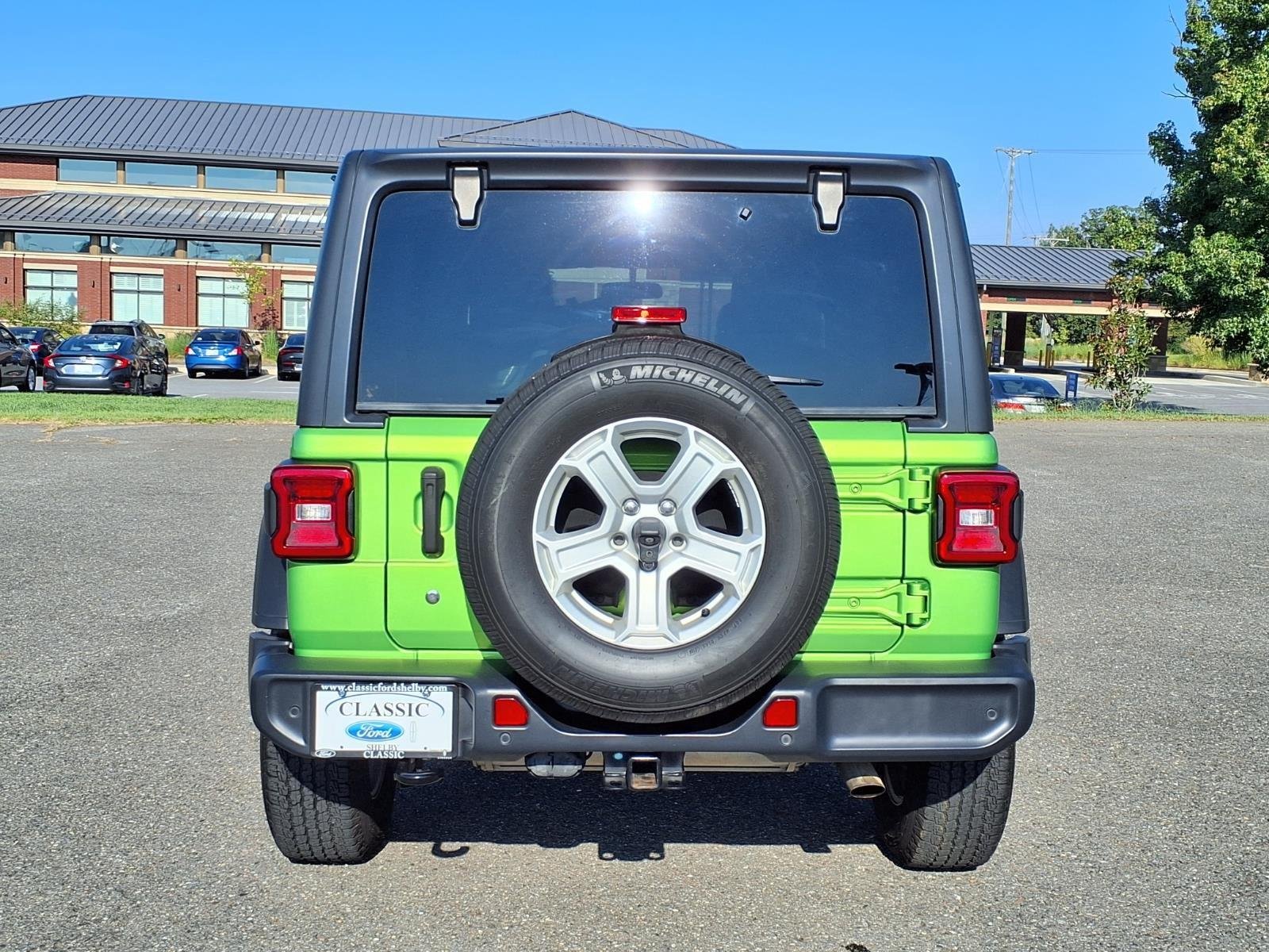 Used 2019 Mojito! Clearcoat Jeep Sport S image 9