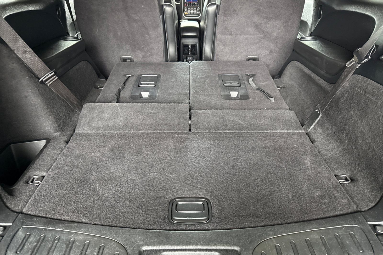Used 2020 Black Dodge Citadel image 17