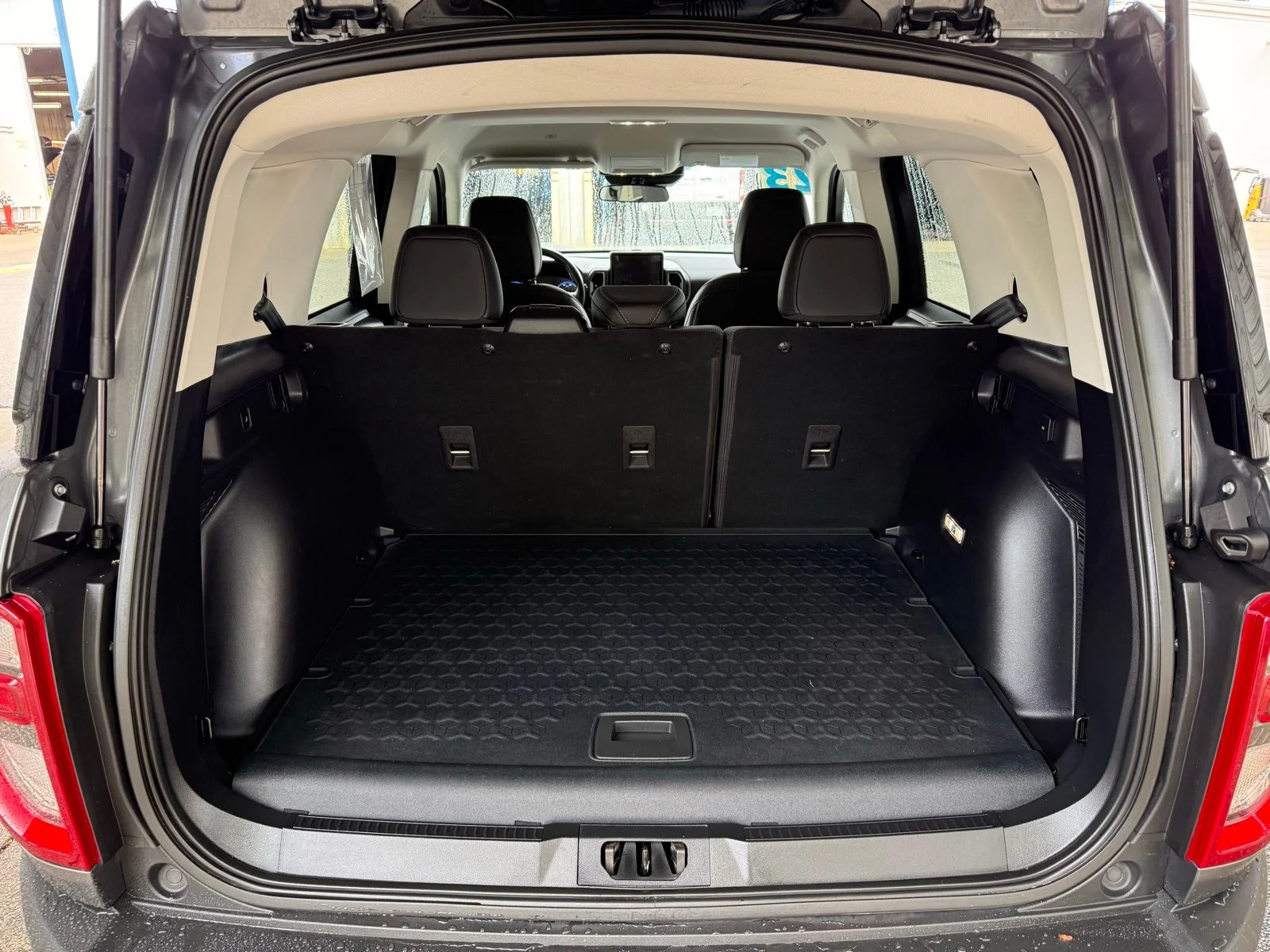 Used 2023 Gray Ford Big Bend image 7