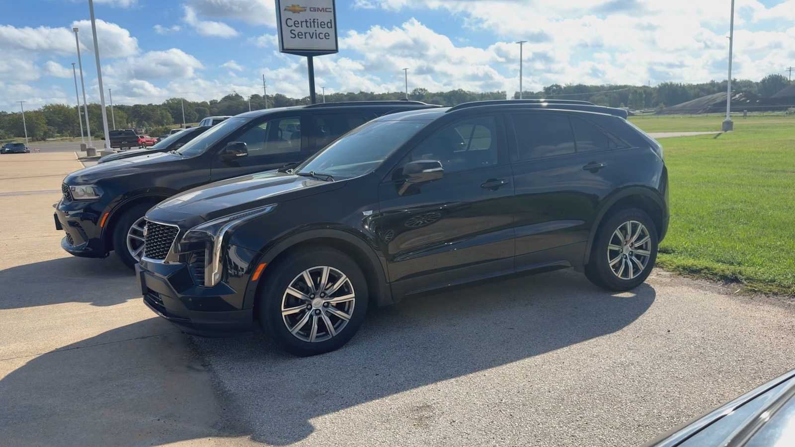 Certified Used 2022 Stellar Black Metallic Cadillac FWD Sport image 4