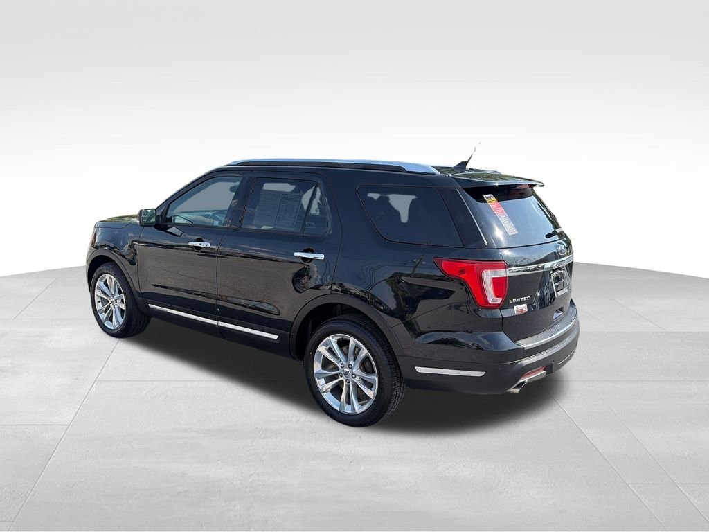 Used 2018 Black Ford Limited image 4