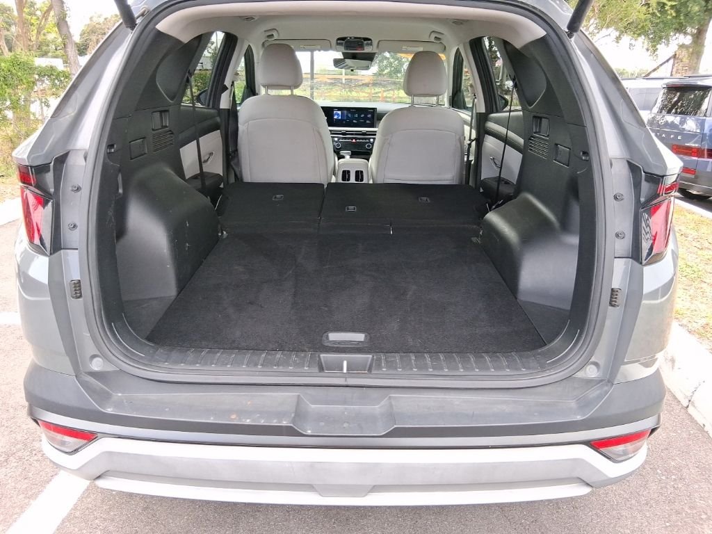 Used 2025 Gray Hyundai SEL image 21