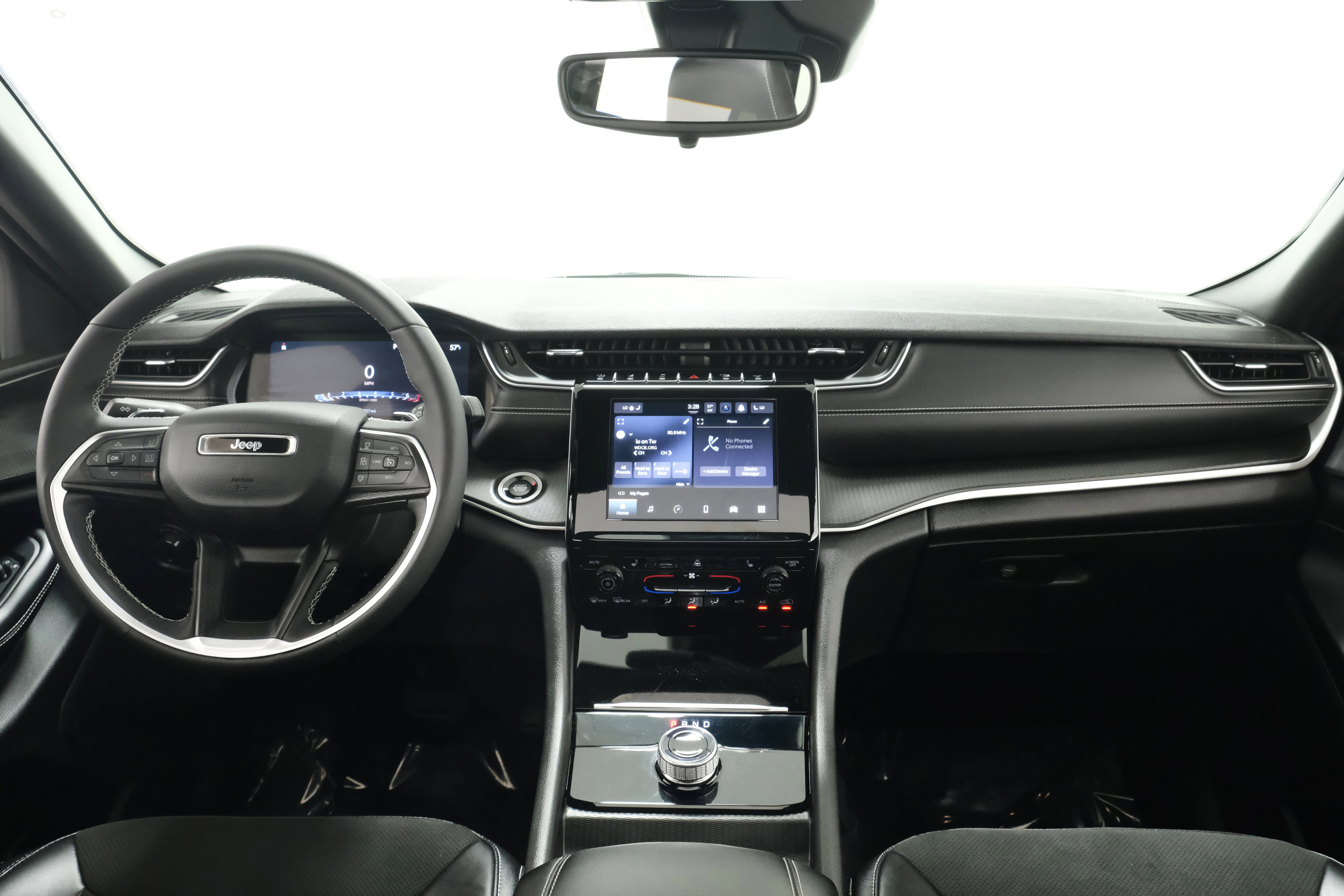 Used 2023 Bright White Clearcoat Jeep Altitude X image 9