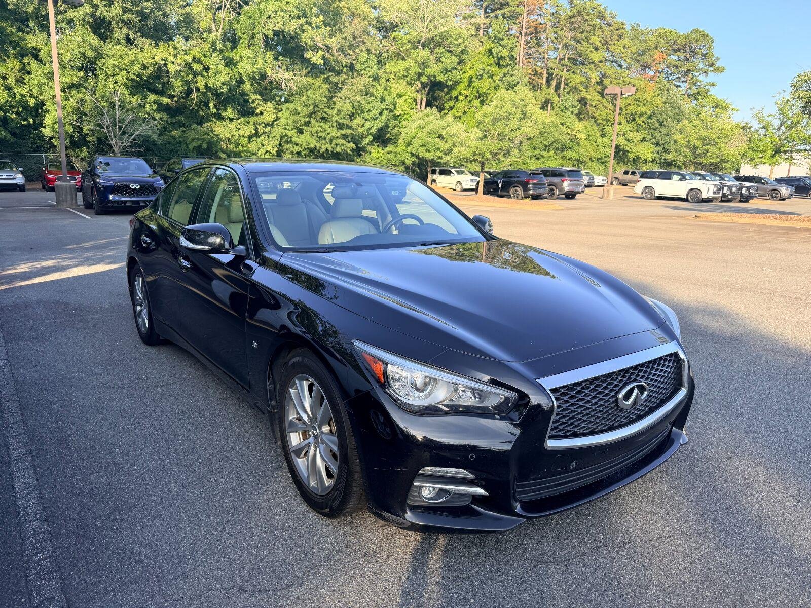 Used 2015 Black Obsidian INFINITI Premium image 2