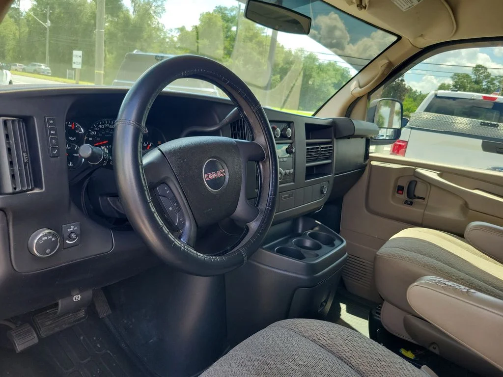 Used 2012 White GMC Work Van image 20