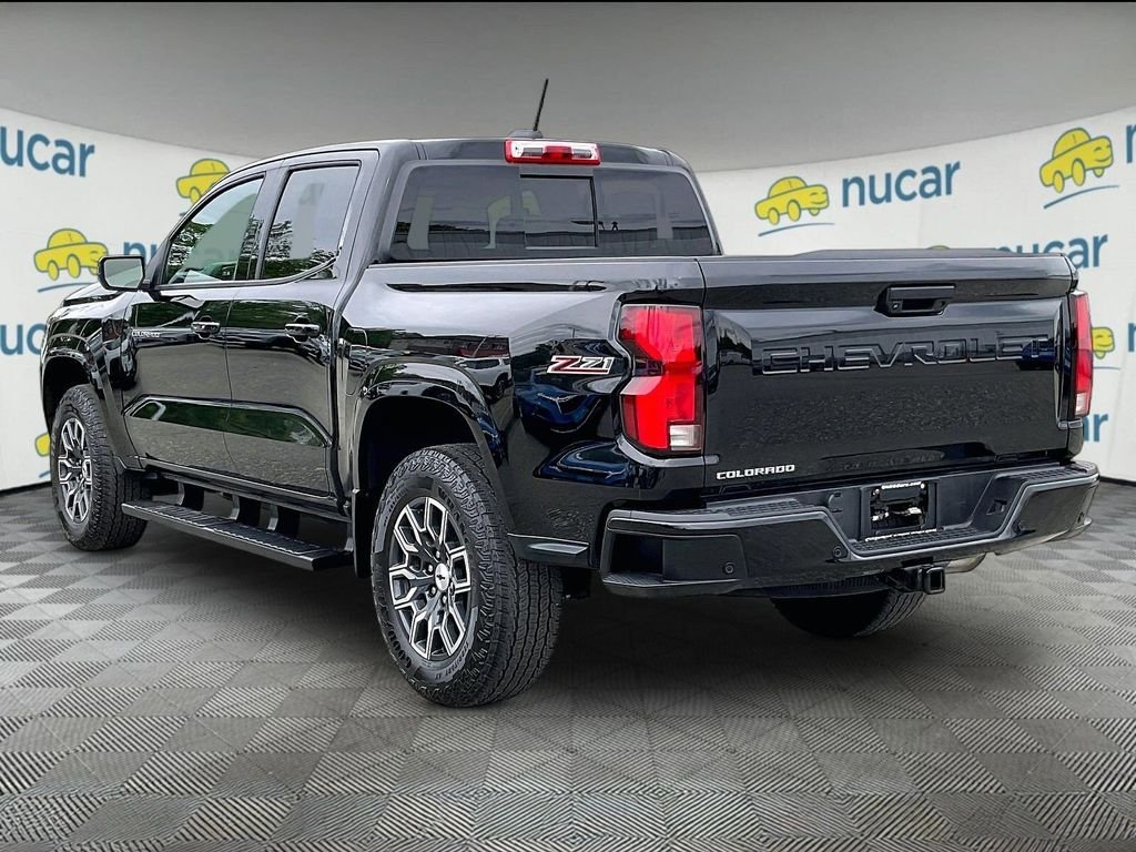 Used 2023 Black Chevrolet Z71 image 4