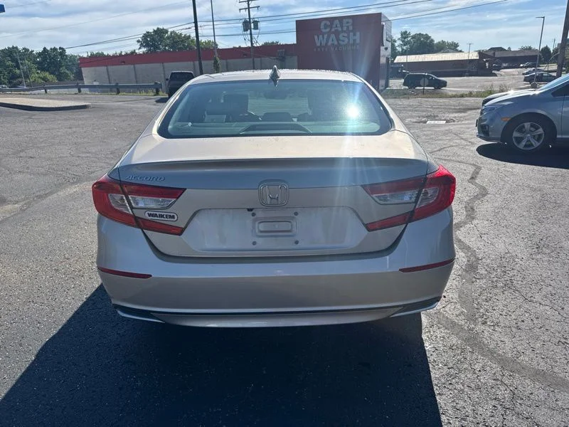 Used 2020  Honda EX-L image 6