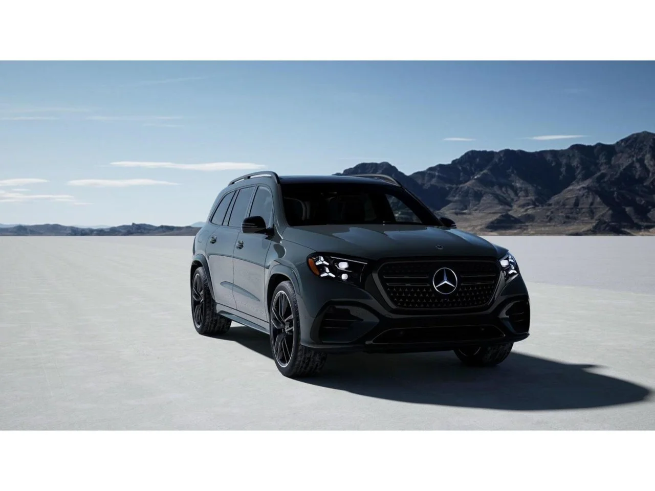 New 2027 MANUFAKTUR Silicon Grey Mercedes-Benz GLS 450 image 9