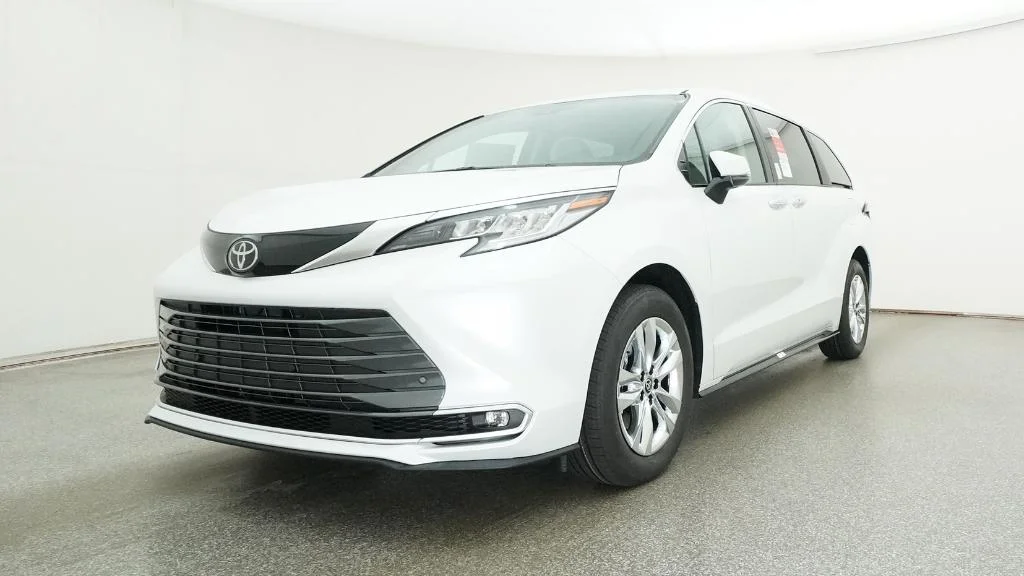 New 2026 Wind Chill Pearl Toyota Limited image 43