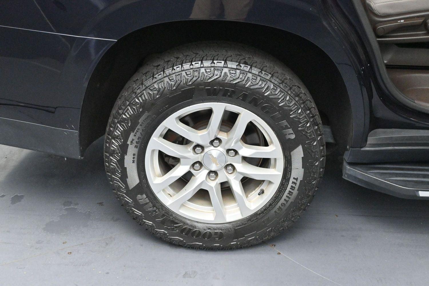 Used 2023 Midnight Blue Metallic Chevrolet LT image 35