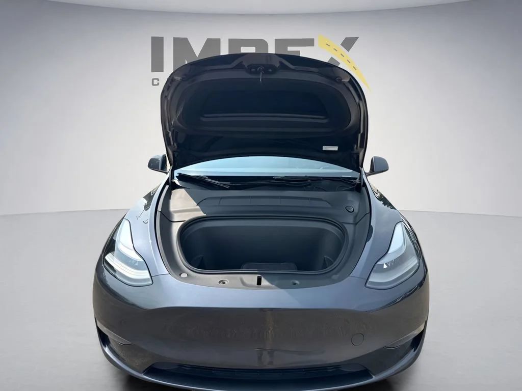 Used 2024  Tesla Long Range image 30