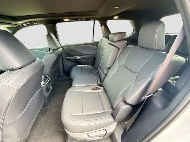 New 2026 Wind Chill Pearl Lexus PREMIUM AWD image 23