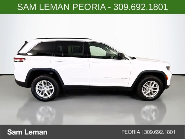 New 2026 Bright White Clearcoat Jeep Laredo X image 8