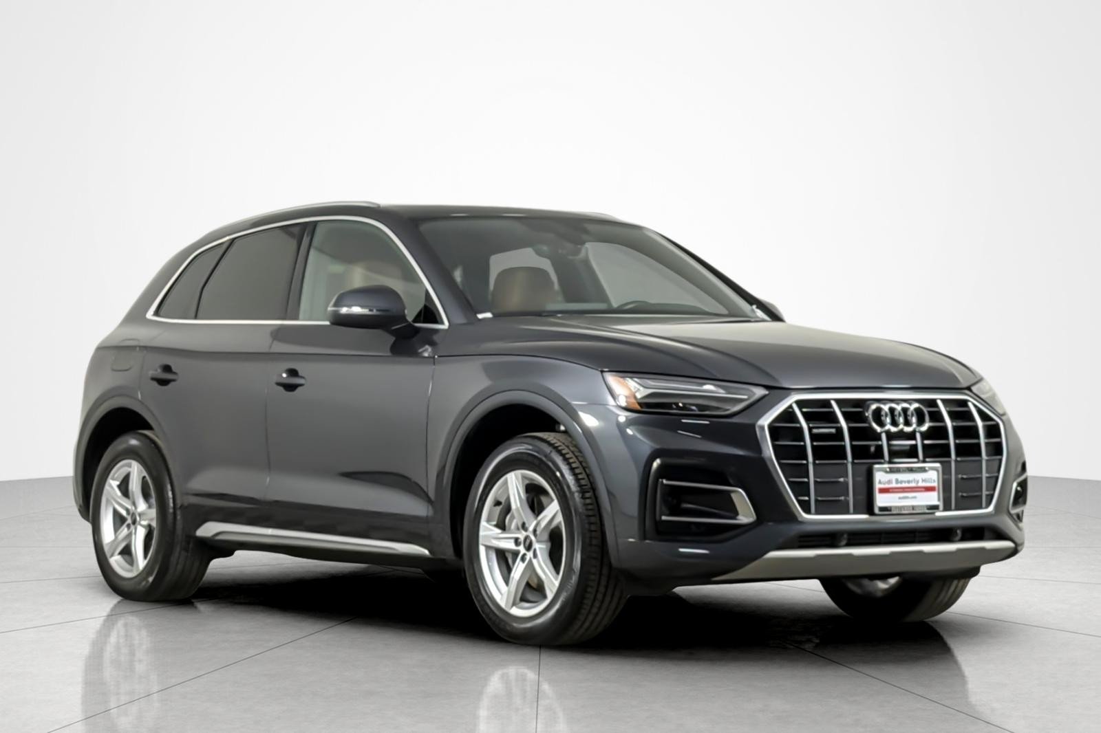 Used 2023 Manhattan Gray Metallic Audi Premium 40 TFSI quattro image 7