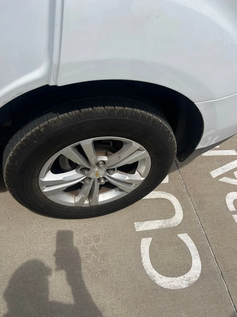 Used 2017 White Chevrolet LS image 9
