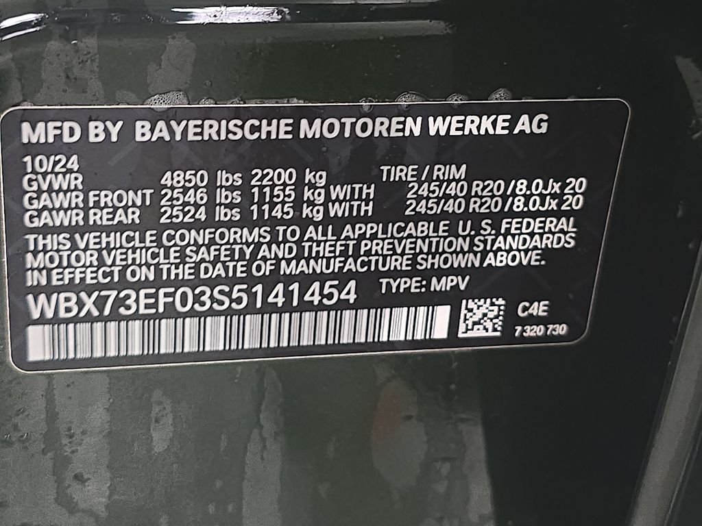 Certified Used 2025 San Remo Green Metallic BMW xDrive28i image 26