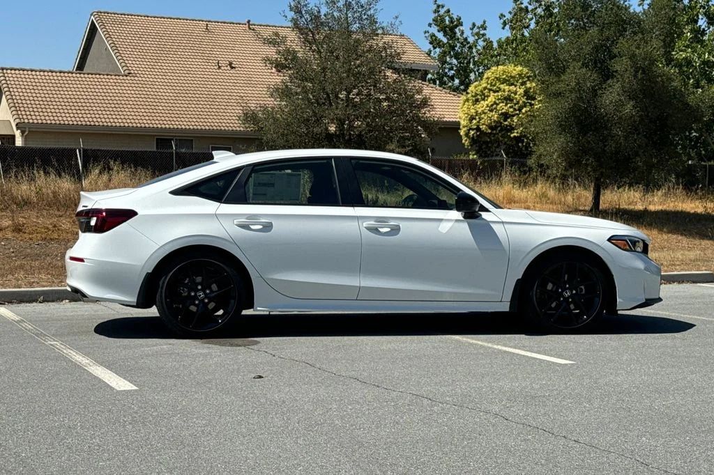 New 2026 Platinum White Pearl Honda Sport image 3