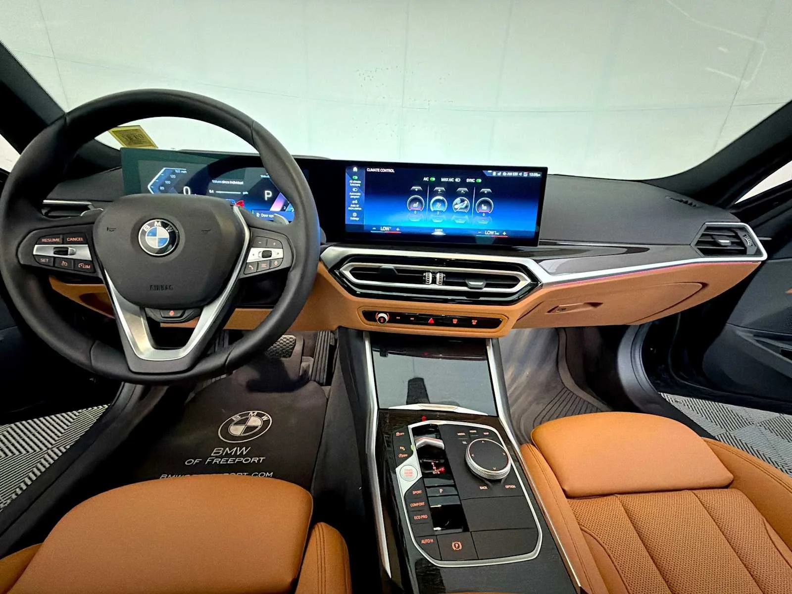 2024 BMW 3 Series 330i - Photo 17