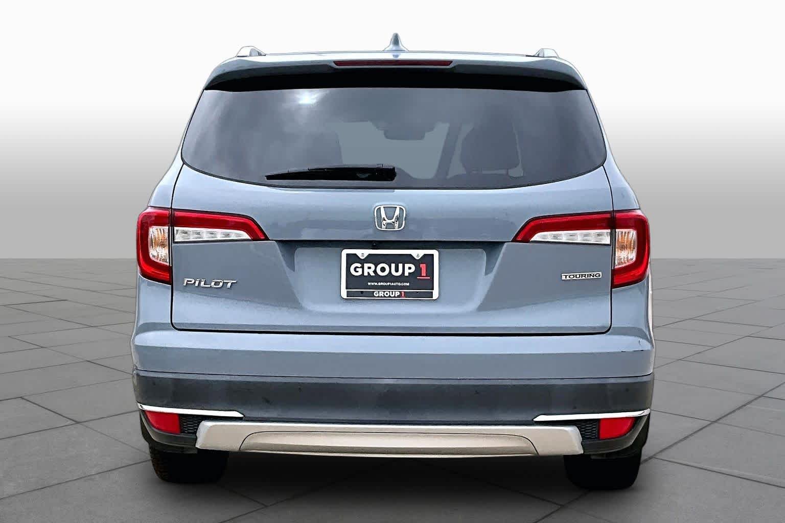 Used 2022 Sonic Gray Pearl Honda Touring 7-Passenger image 5
