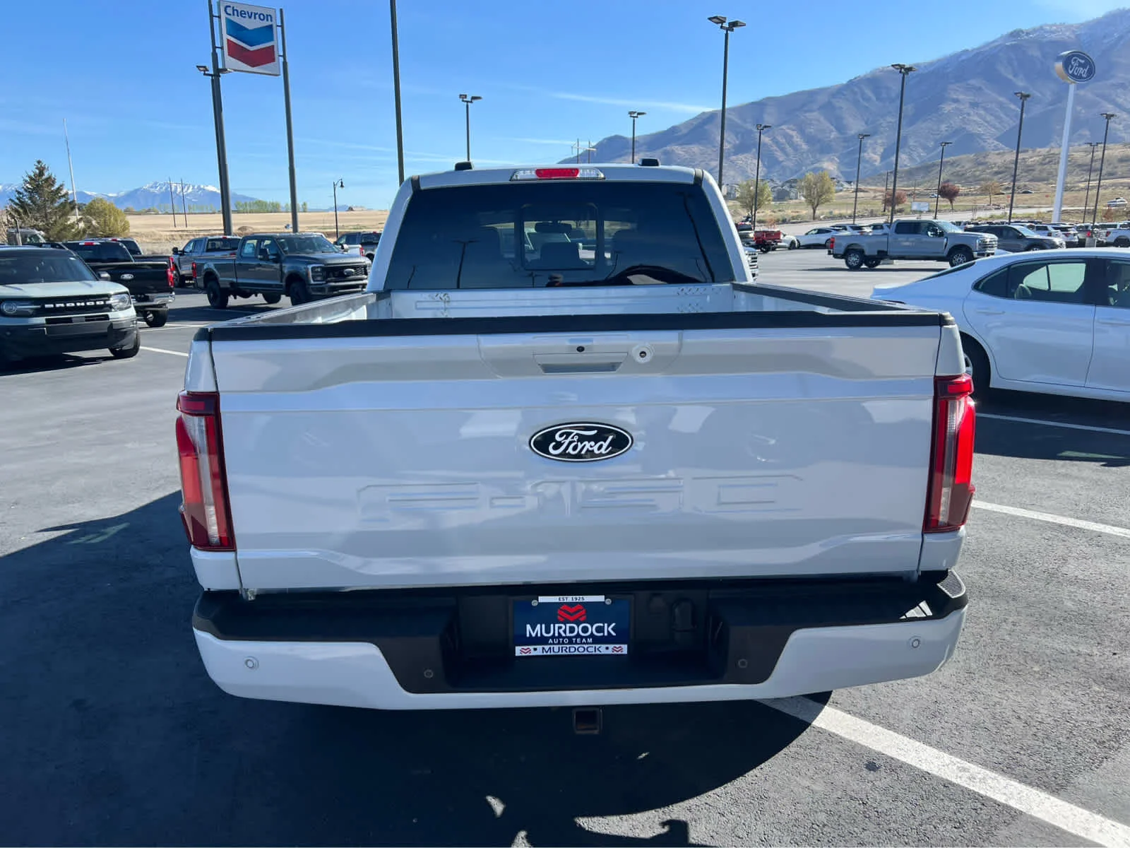 Used 2025 Space White Metallic Ford LARIAT image 9