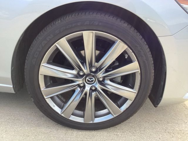 Used 2018 Sonic Silver Metallic Mazda Grand Touring Reserve image 9